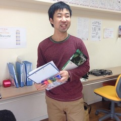新任のサトシ先生は数学・理科の先生です！